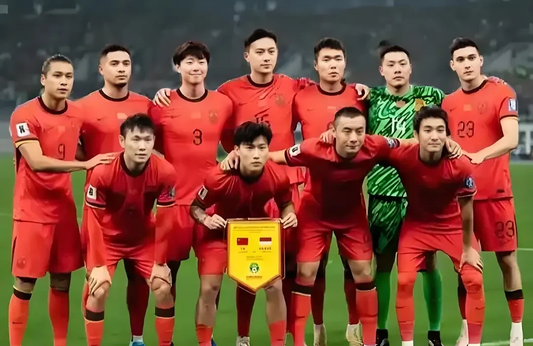 关于中国vs中国香港：塞尔吉尼奥、王钰栋首发，徐新、吾米提江出战的信息