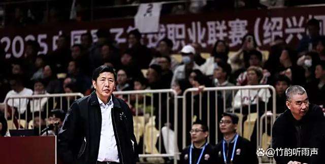 九游娱乐app-上海男篮主场惜败福建男篮，止步连胜的简单介绍